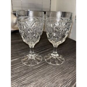 Set Of‎ 2  Crystal d'Adriana Luna Claret Wine Glasses 5 3/4"